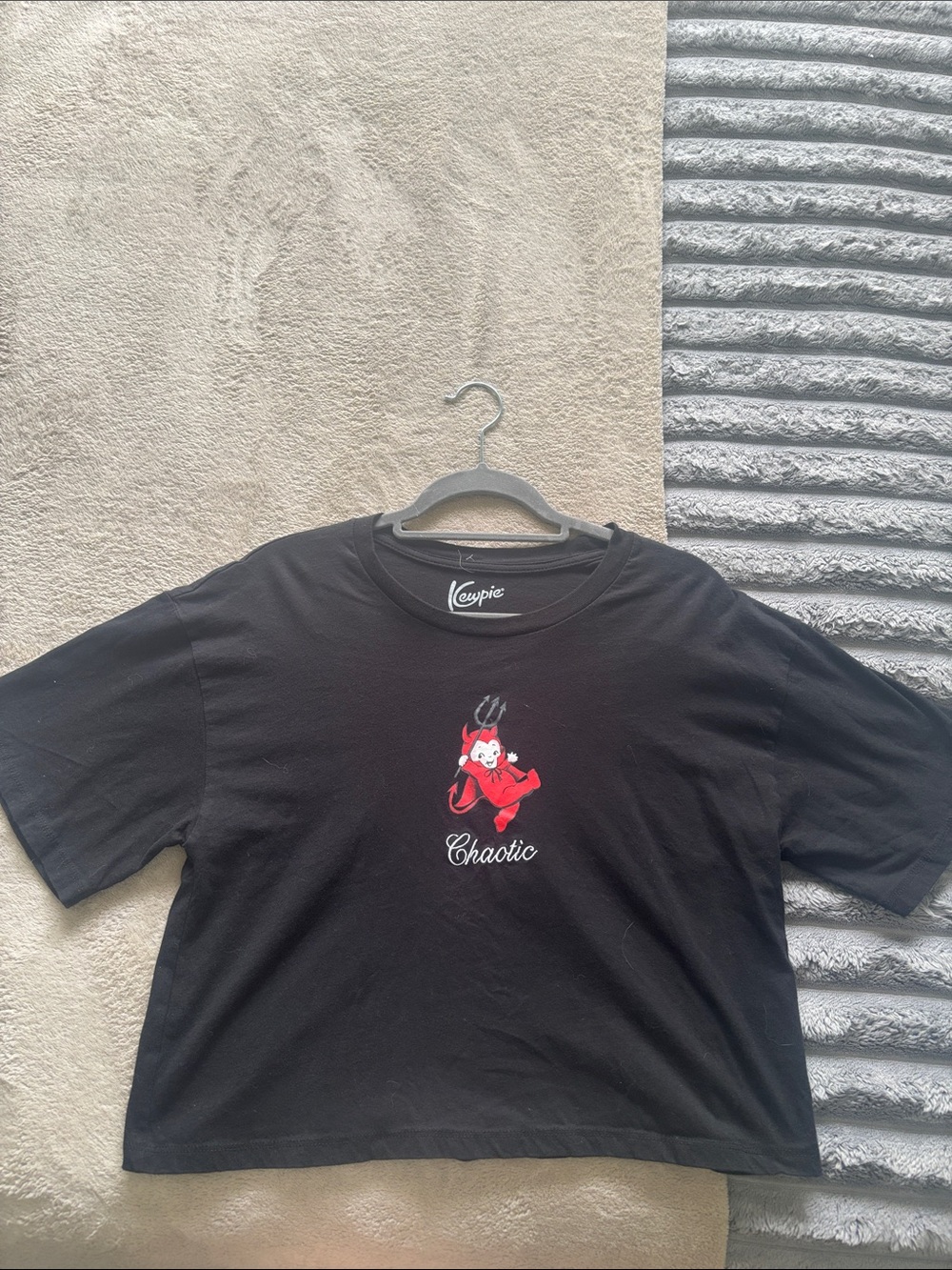 Chaotic Devil Graphic Crop Tee - Black by Levypic